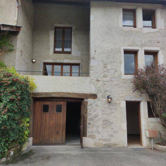 Appartement 4 pièces 117 m² · à Epagny Metz-Tessy · 117 m² · 1 690 €