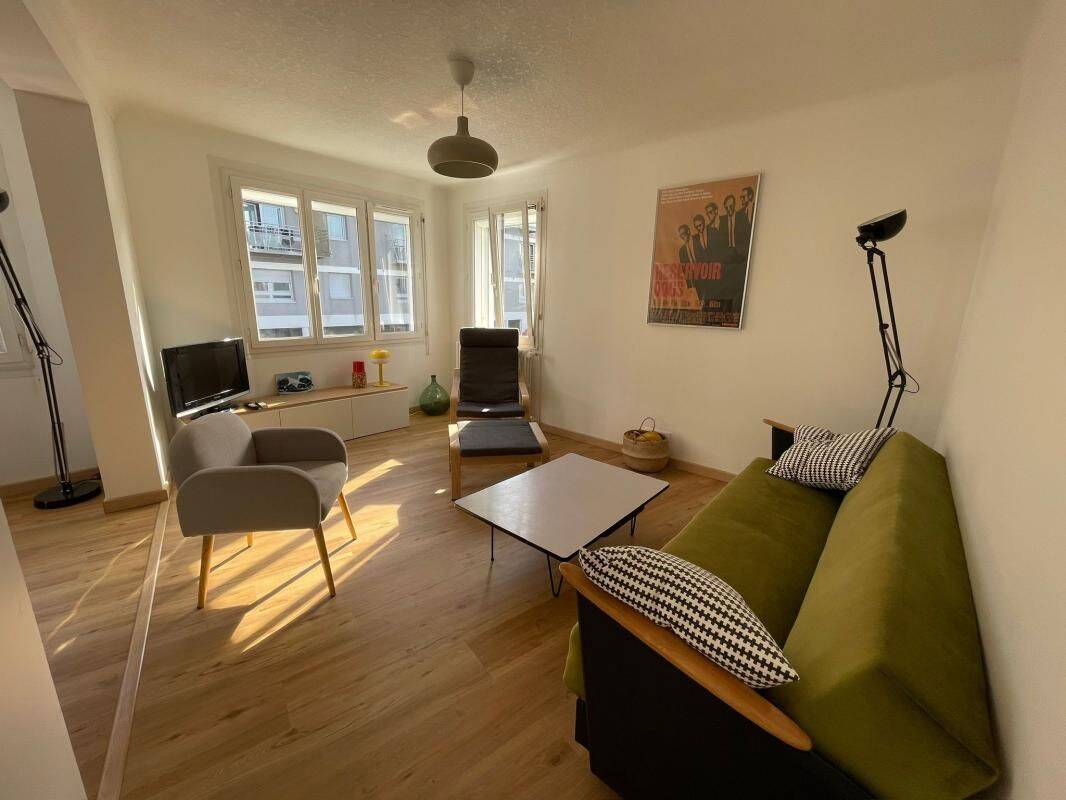 Maison 4 pièces 90 m² · à Saint-Nazaire · 90 m² · 1 493 €