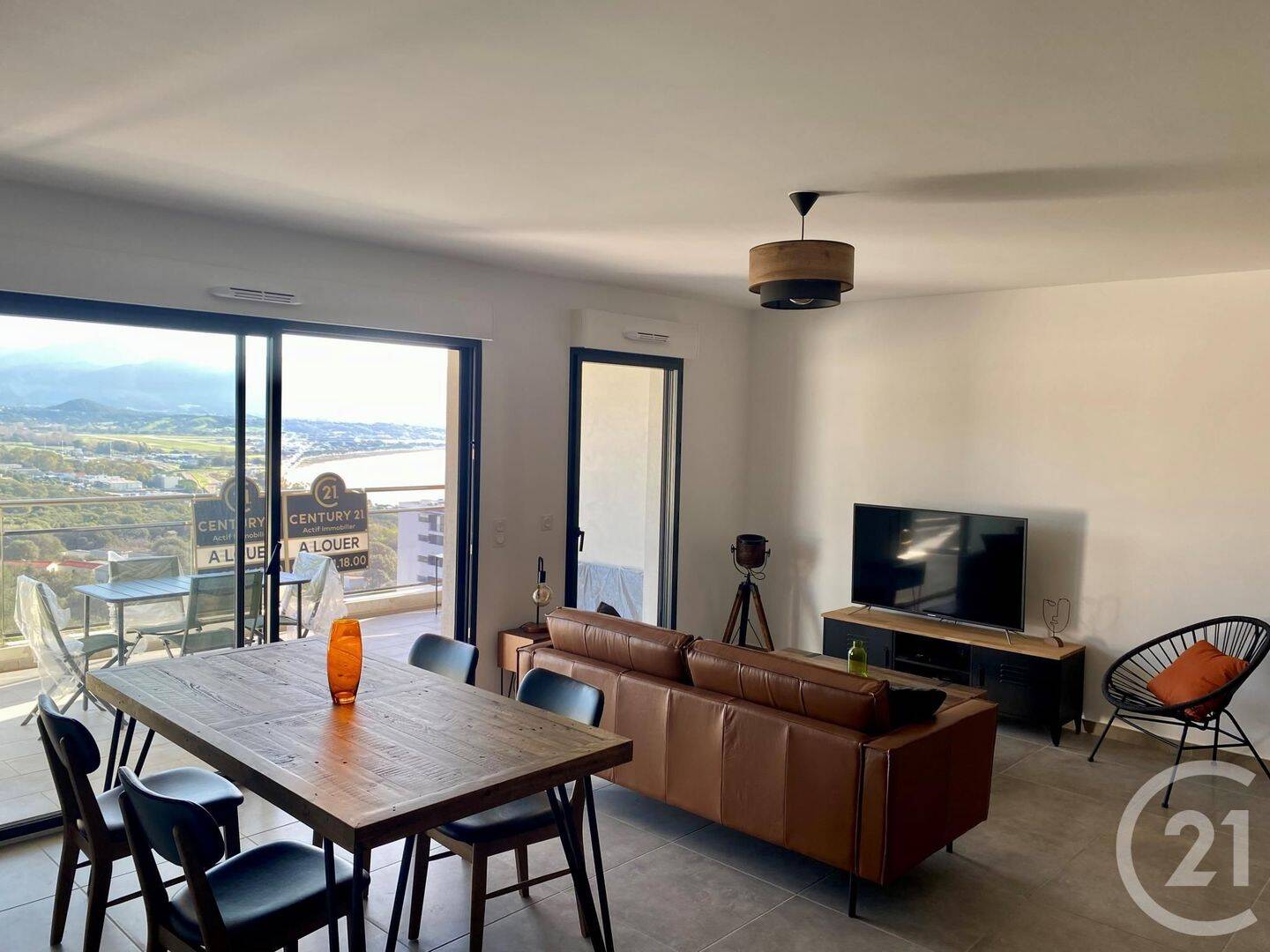 Appartement 3 pièces 68 m² · à Ajaccio · 68 m² · 1 290 €