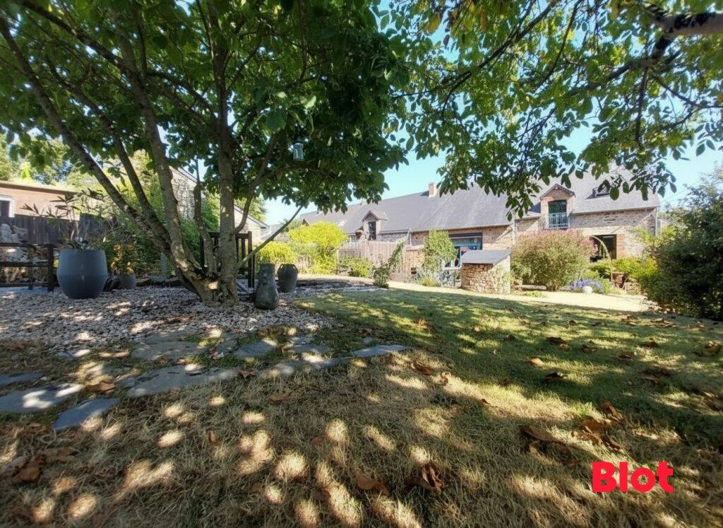 Maison 5 pièces 140 m² · à Pléchâtel · 140 m² · 269 000 €