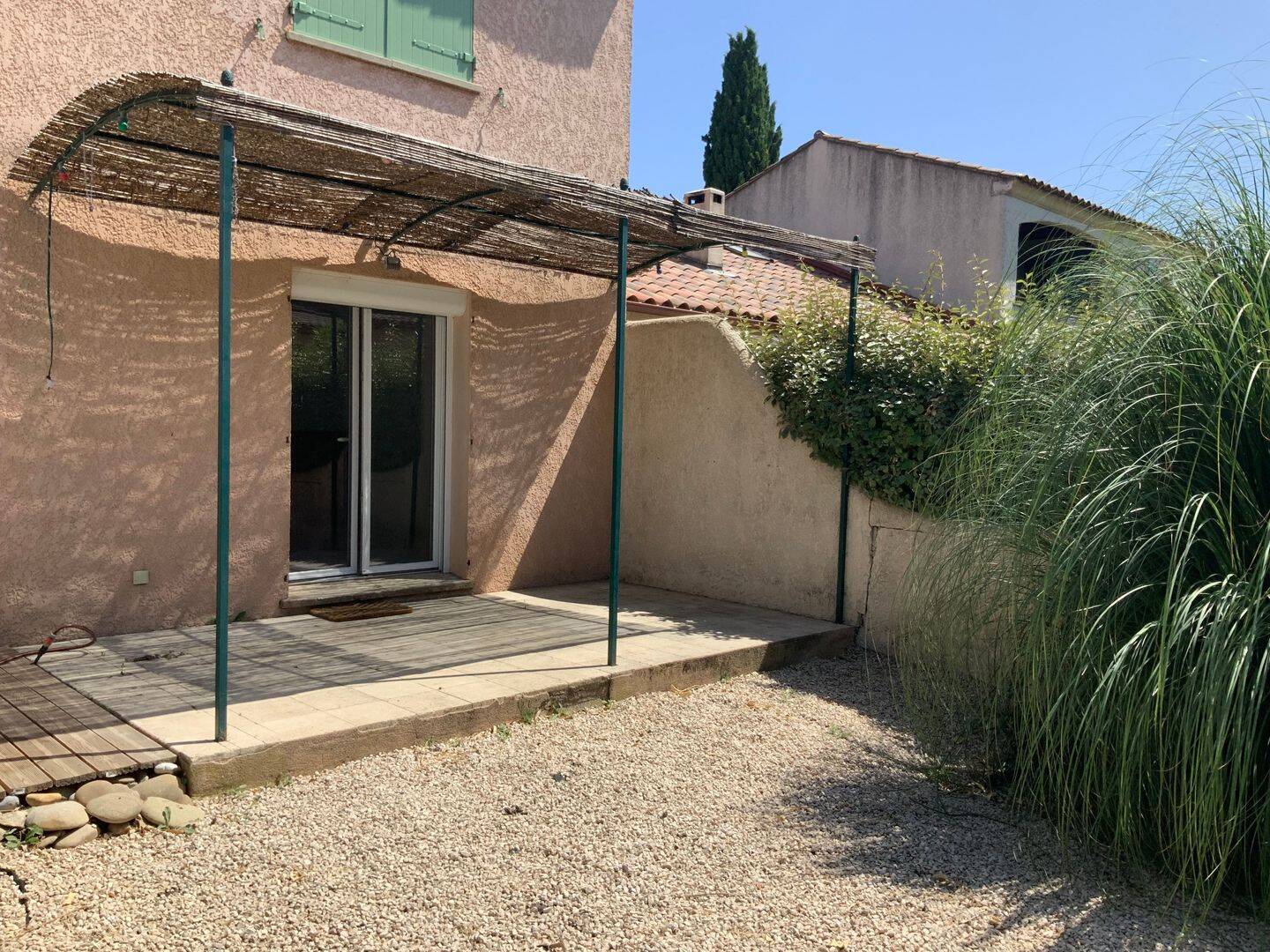 Appartement 2 pièces 43 m² · à Venelles · 43 m² · 990 €
