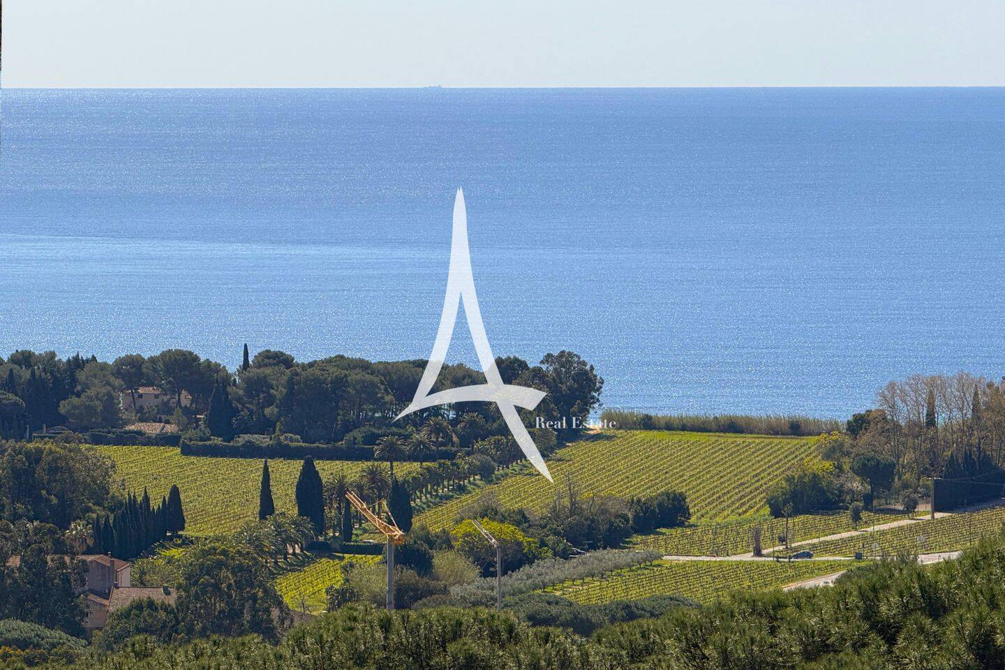 Maison 8 pièces 270 m² · à La Croix-Valmer · 270 m² · 5 800 000 €