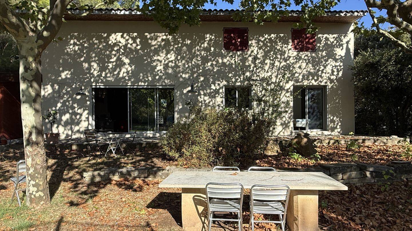Maison 4 pièces 158 m² · à Aix-en-Provence · 157,7 m² · 2 300 €/mois