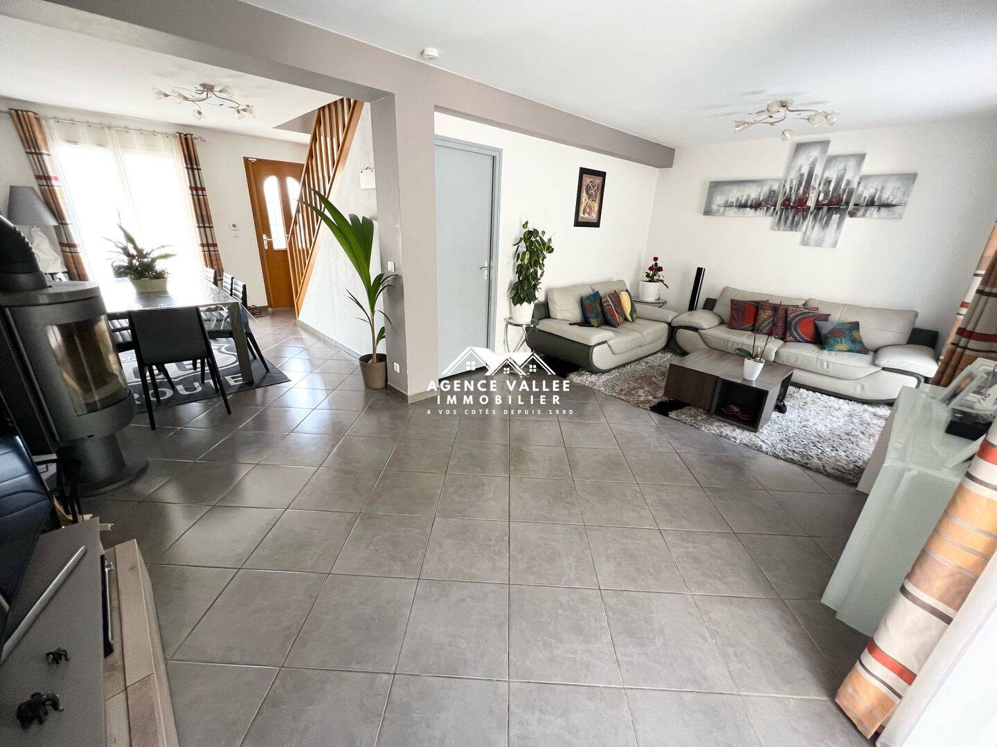 Maison 5 pièces 82 m² · à Saintry-sur-Seine · 82,4 m² · 313 500 €