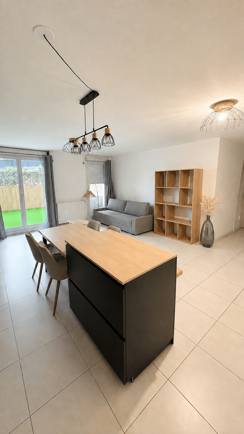Appartement 3 pièces 62 m² · à Lyon 7ème Arrondissement · 62 m² · 1 230 €/mois