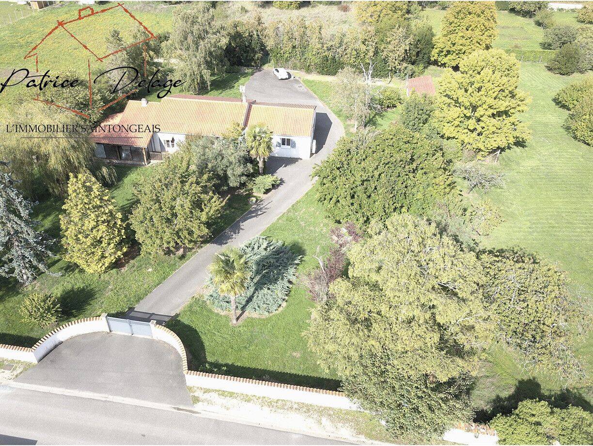Maison 7 pièces 124 m² · à Matha · 124 m² · 200 000 €