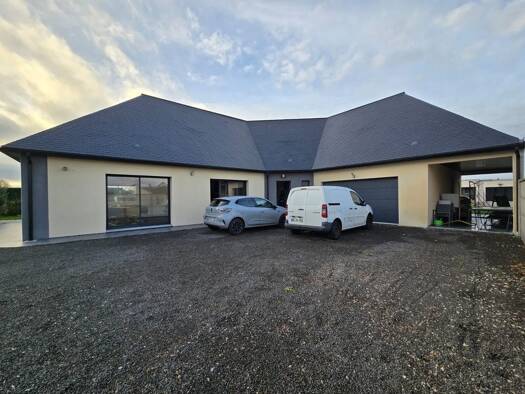 Maison à vendre 447 000 € 5 pièces 3 chambres 160 m² 1 250 m² de terrain Dieppe 76200