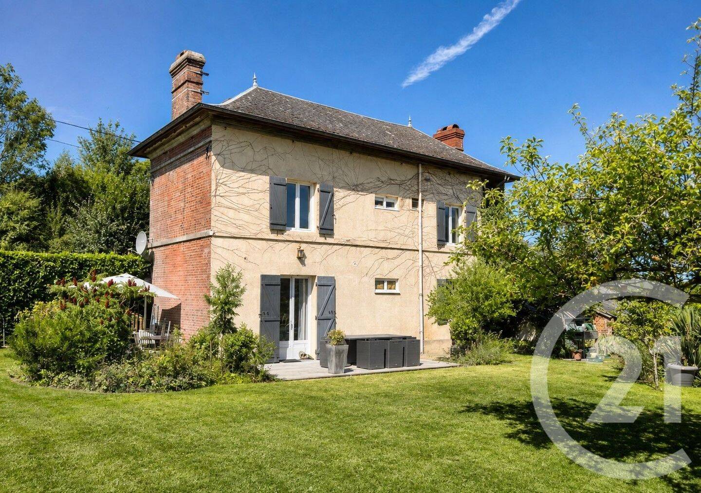 Maison 6 pièces 131 m² · à Lisieux · 131 m² · 247 500 €