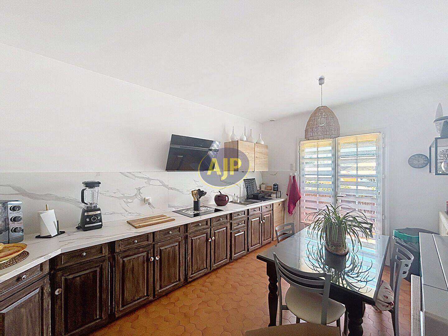 Maison 5 pièces 88 m² · à Tonnay-Charente · 88,4 m² · 924 €/mois