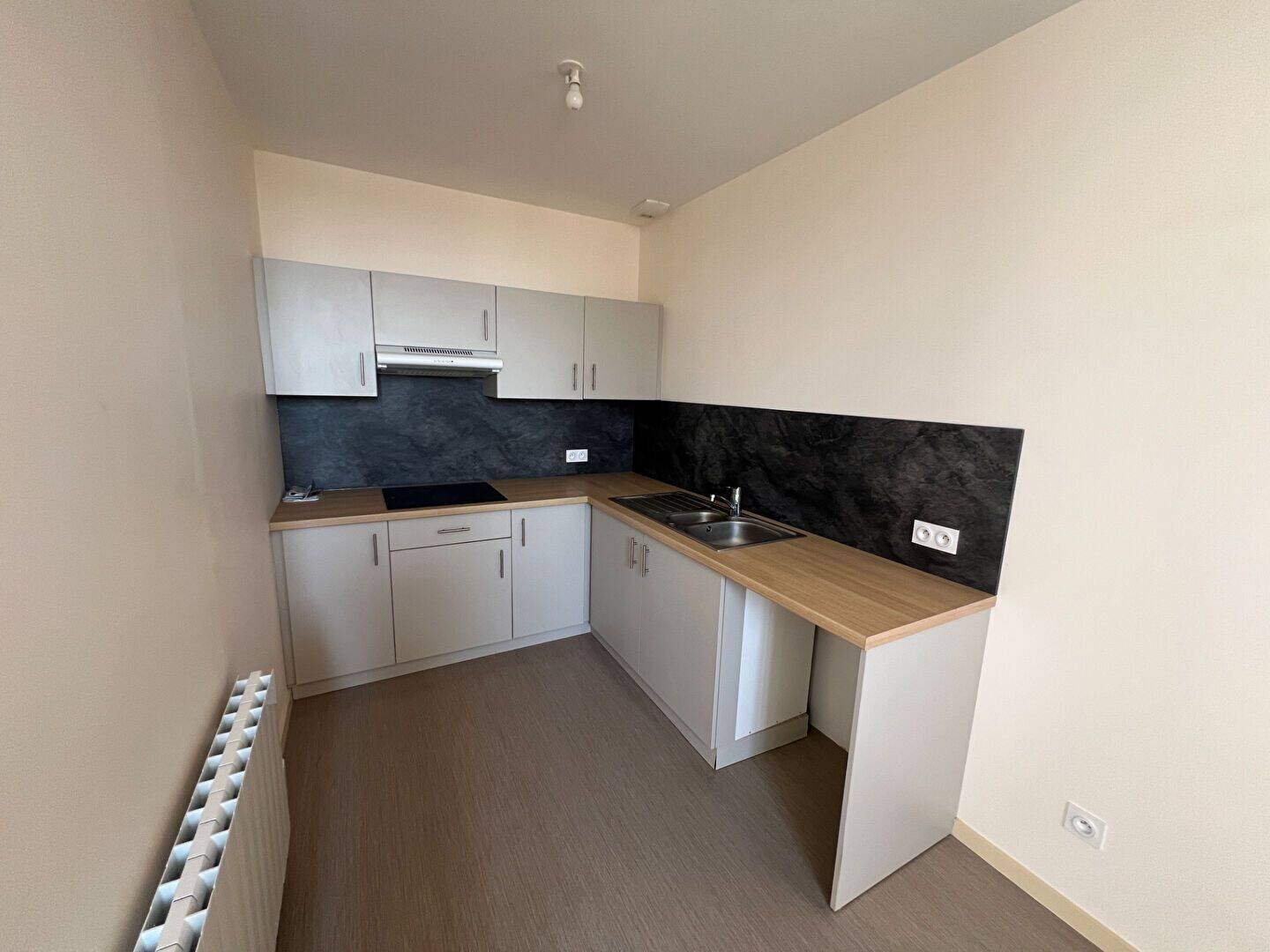 Appartement 2 pièces 64 m² · à Roanne · 64 m² · 500 €