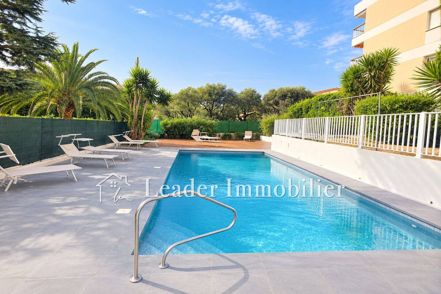 Appartement 3 pièces 68 m² · à Antibes · 68,4 m² · 1 225 €