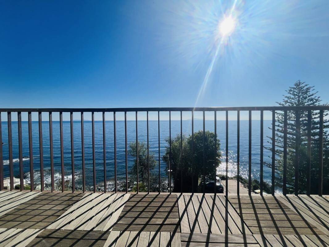 Appartement 3 pièces 62 m² · à San-Martino-Di-Lota · 62 m² · 862 €