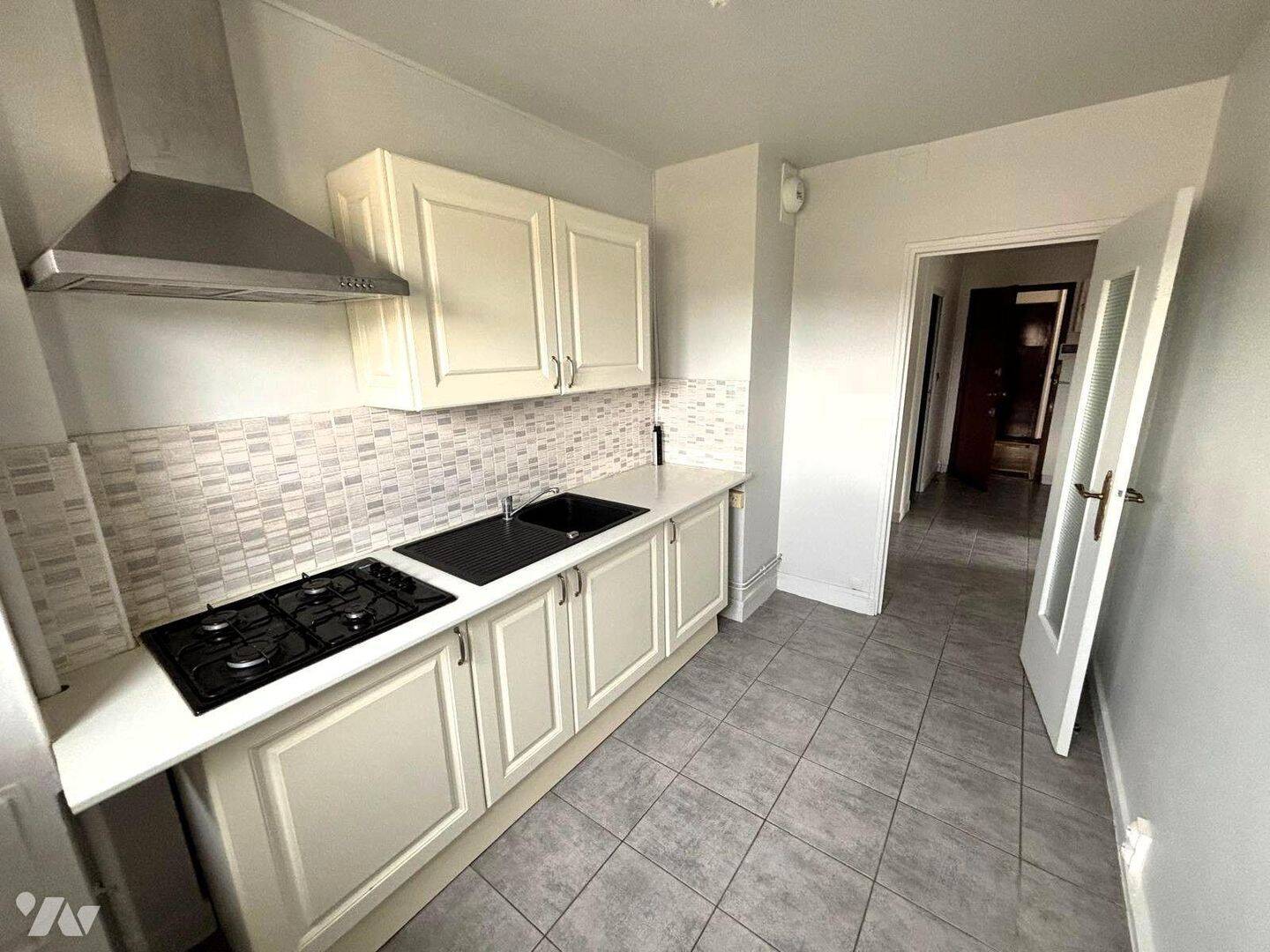 Appartement 2 pièces 46 m² · à Amilly · 46 m² · 93 000 €