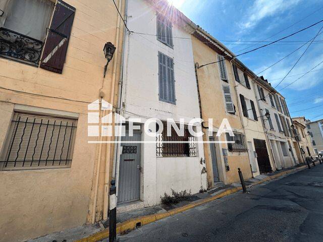 Appartement 2 pièces 30 m² · à Marignane · 30 m² · 384 €