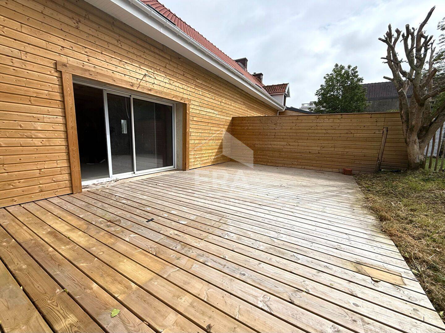 Maison 4 pièces 95 m² · à Camiers · 95 m² · 175 000 €