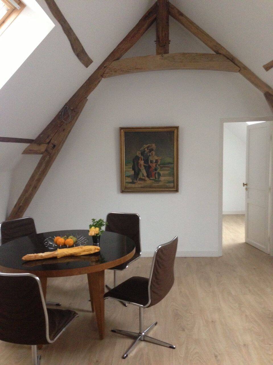 Appartement 2 pièces 60 m² · à Senlis · 60 m² · 1 150 €