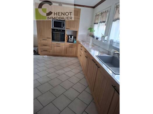 Maison à vendre 240 000 € 5 pièces 4 chambres 100 m² 1 500 m² de terrain Foug 54570