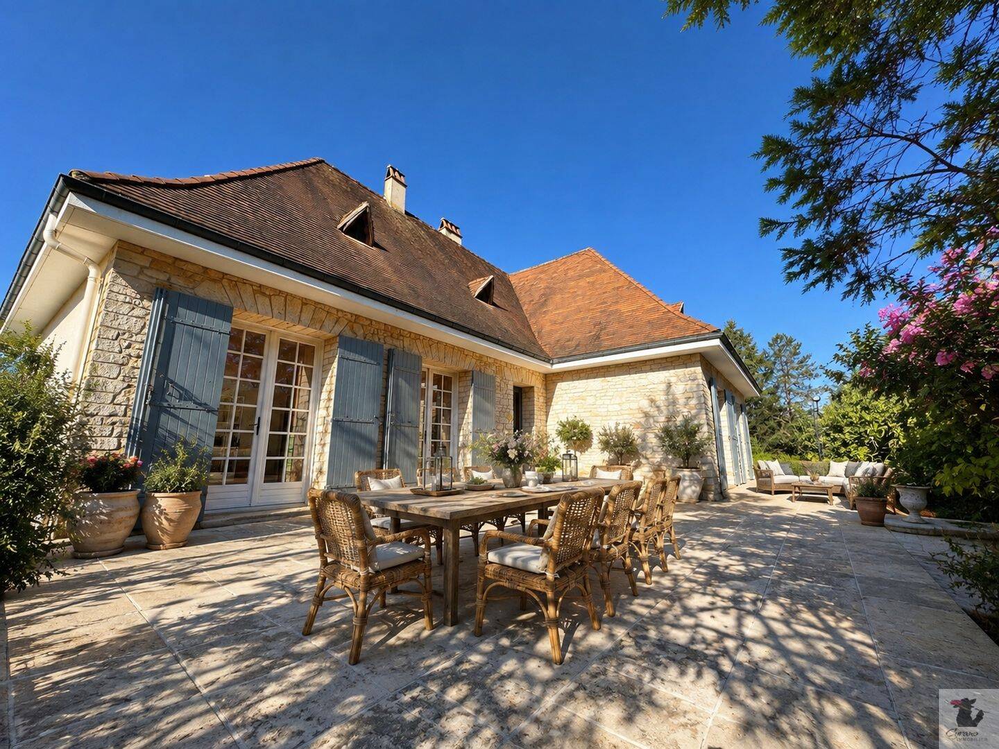 Maison 5 pièces 122 m² · à Cours-de-Pile · 122 m² · 233 000 €