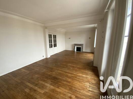 Appartement à vendre 210 000 € 4 pièces 3 chambres 107 m² Centre-Hôtel de Ville Limoges 87000