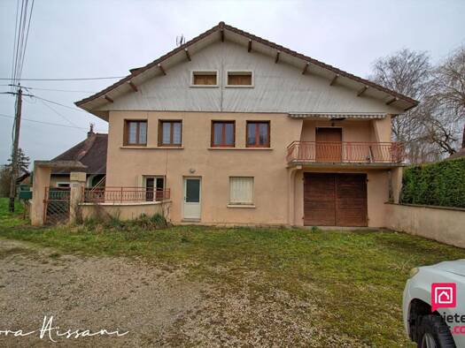 Immeuble à vendre 150 000 € 60 m² Chamblay 39380