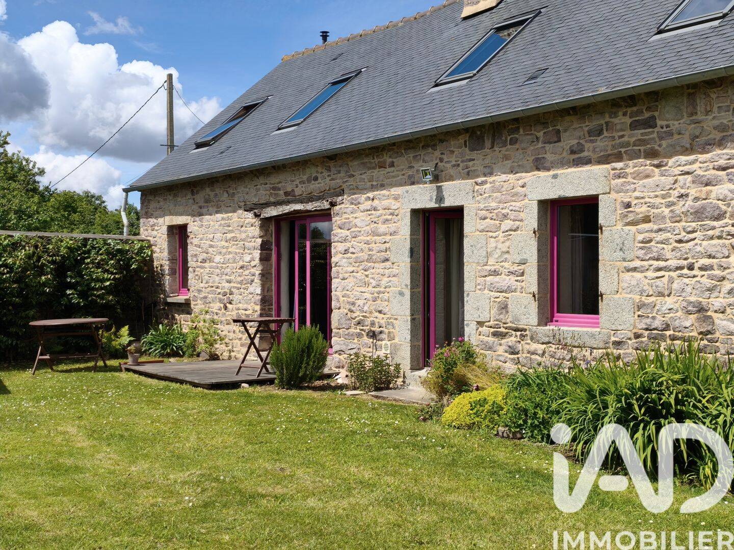 Maison 4 pièces 95 m² · à Pléhédel · 95 m² · 230 000 €