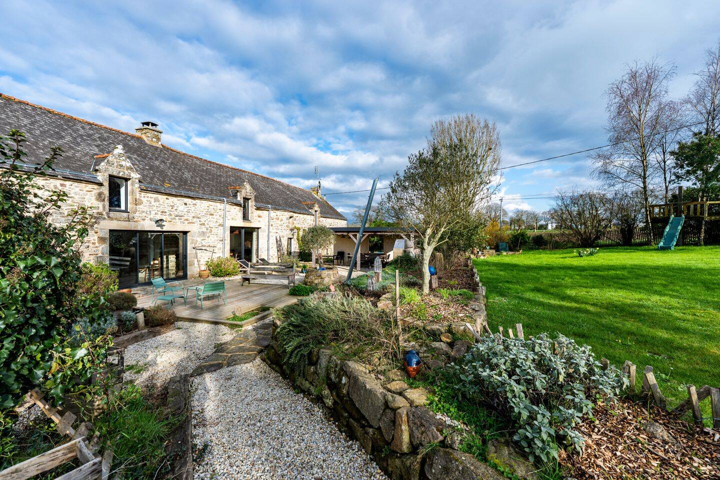 Maison 10 pièces 317 m² · à Noyal-Muzillac · 317 m² · 630 000 €