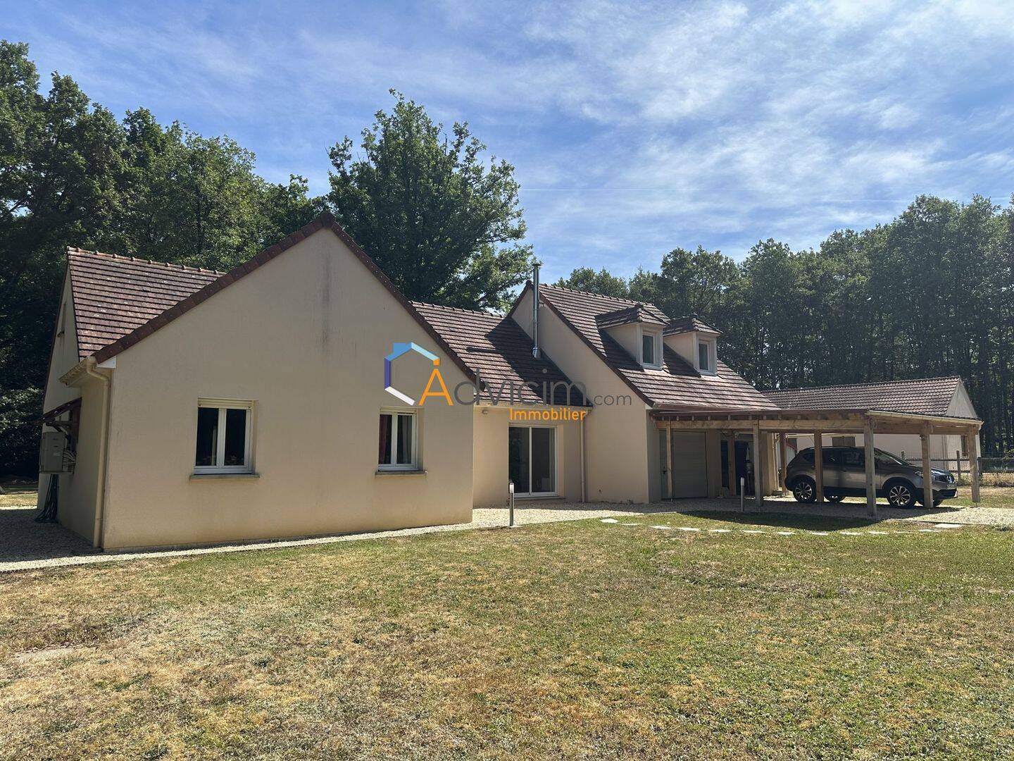 Maison 7 pièces 236 m² · à Courtenay · 236 m² · 348 000 €
