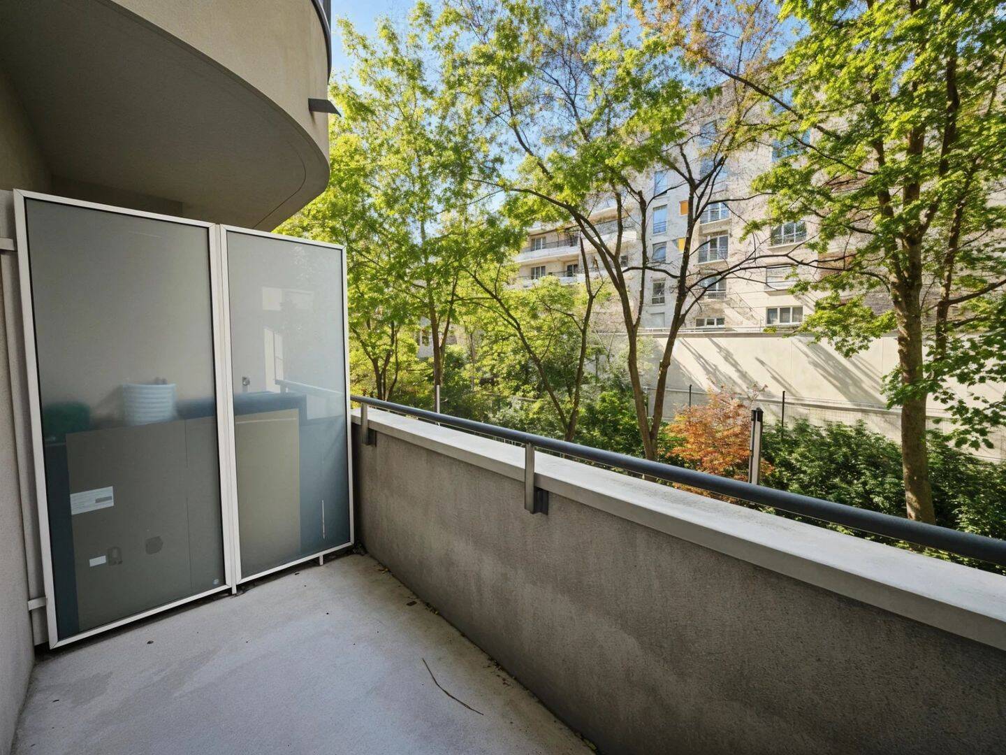 Appartement 4 pièces 90 m² · à Courbevoie · 90 m² · 2 050 €