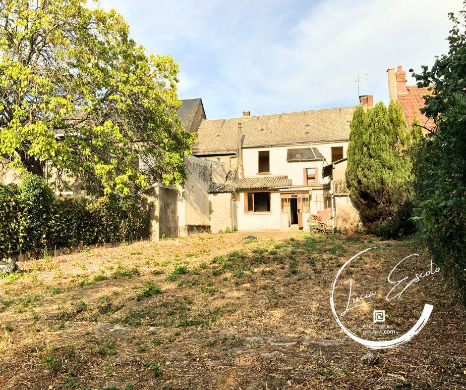Maison 6 pièces 125 m² · à Préveranges · 125 m² · 42 000 €