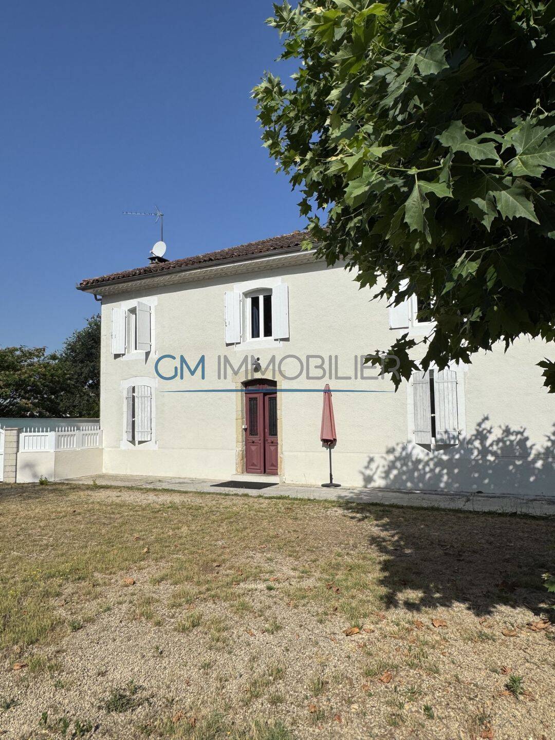 ÉLÉGANTE MAISON DE CARACTÈRE AU CŒUR DE LA CAMPAGNE LANDAISE