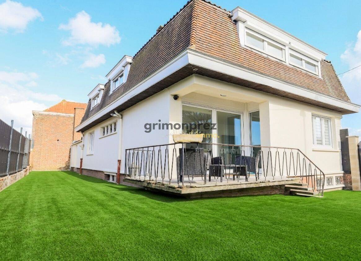 Maison 5 pièces 158 m² · à Tourcoing · 158 m² · 354 900 €