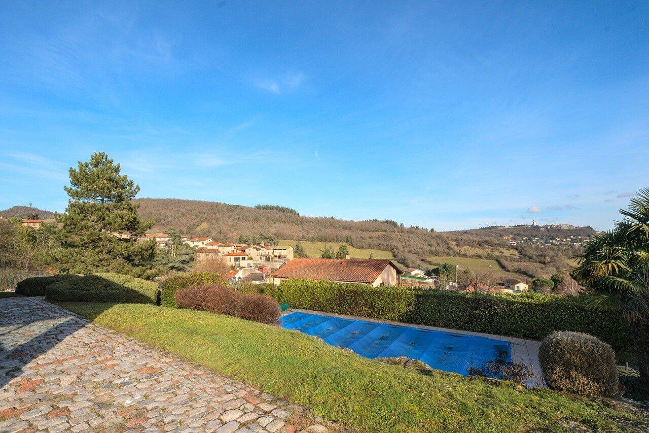Maison 7 pièces 200 m² · à Saint-Didier-au-Mont-d'Or · 200 m² · 980 000 €