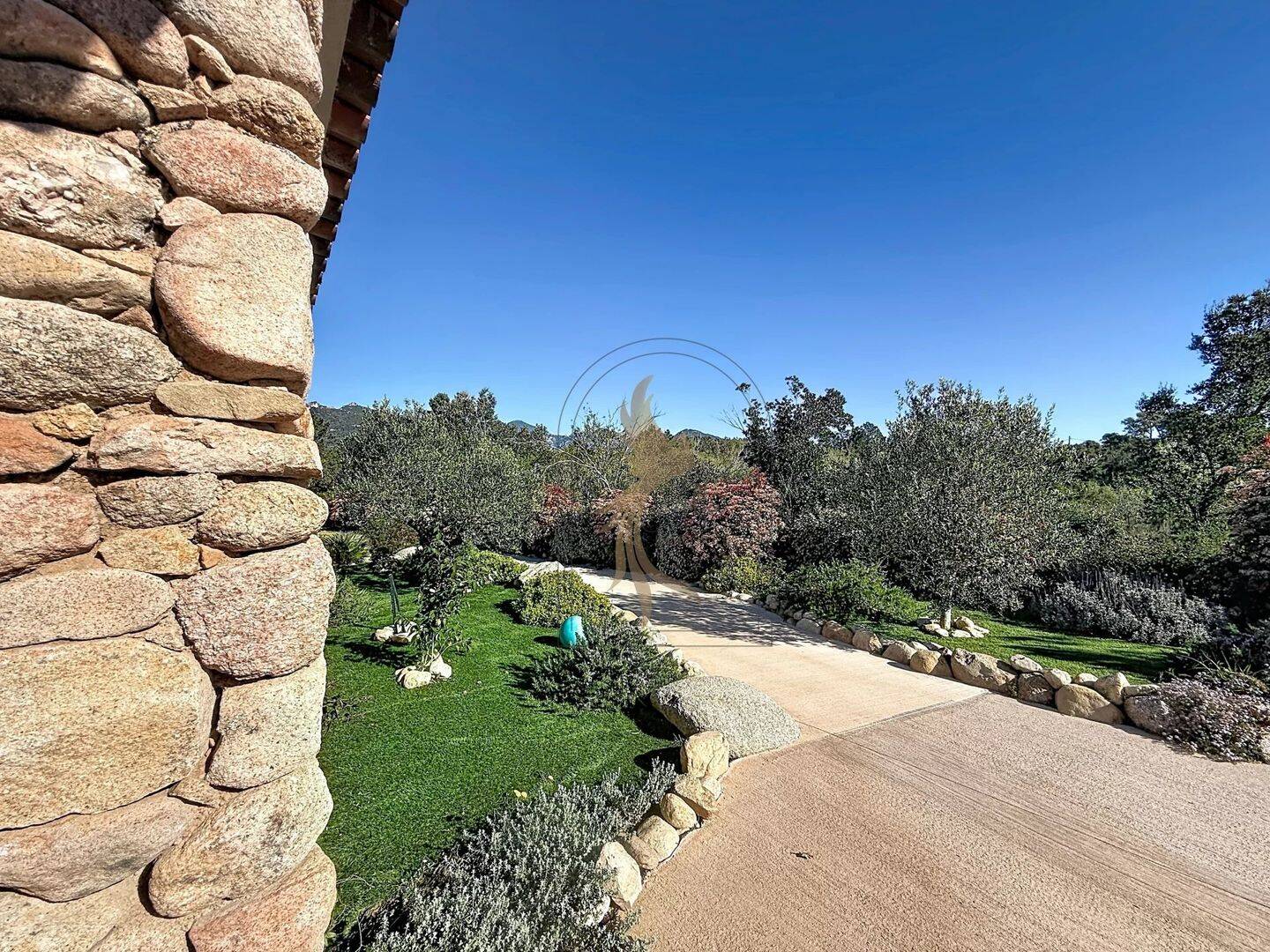Maison 5 pièces 142 m² · à Porto-Vecchio · 142 m² · 949 900 €