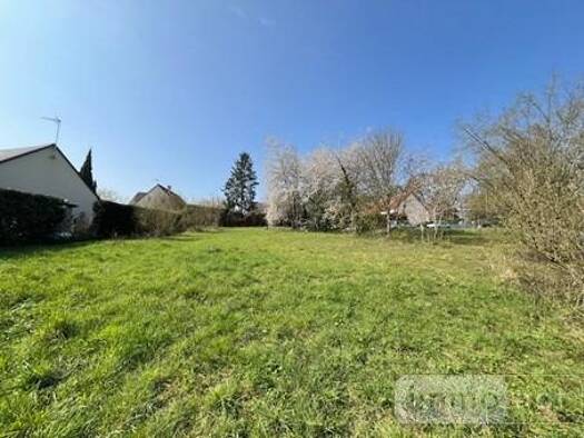 Terrain constructible à vendre 100 000 € 1 329 m² de terrain Chargé 37530