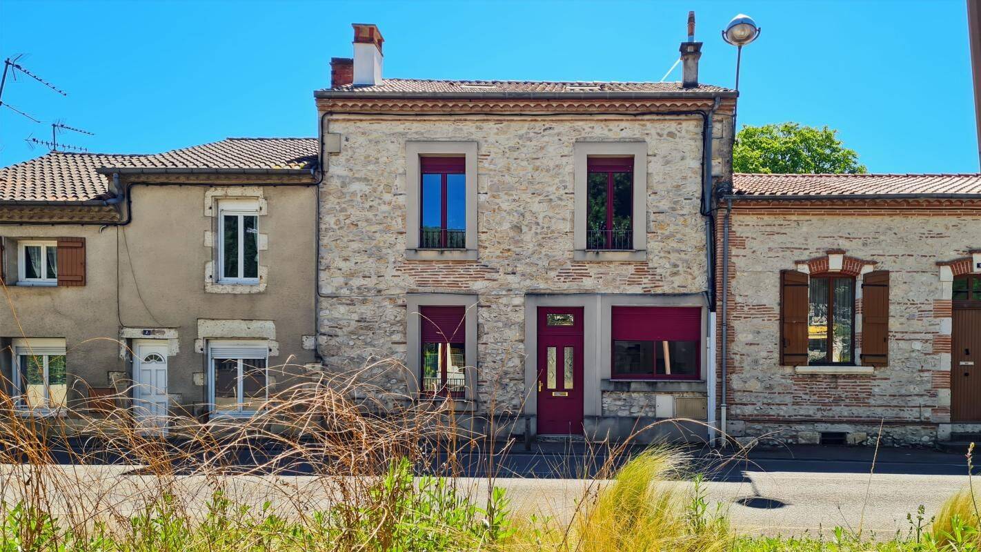 Maison 6 pièces 160 m² · à Bon-Encontre · 160 m² · 266 000 €