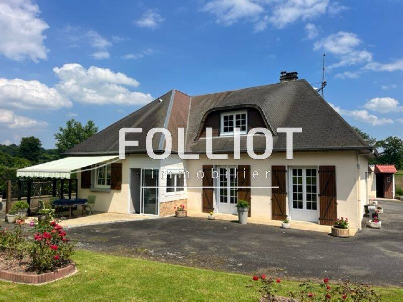 Maison 5 pièces 123 m² · à Sourdeval · 123 m² · 129 000 €