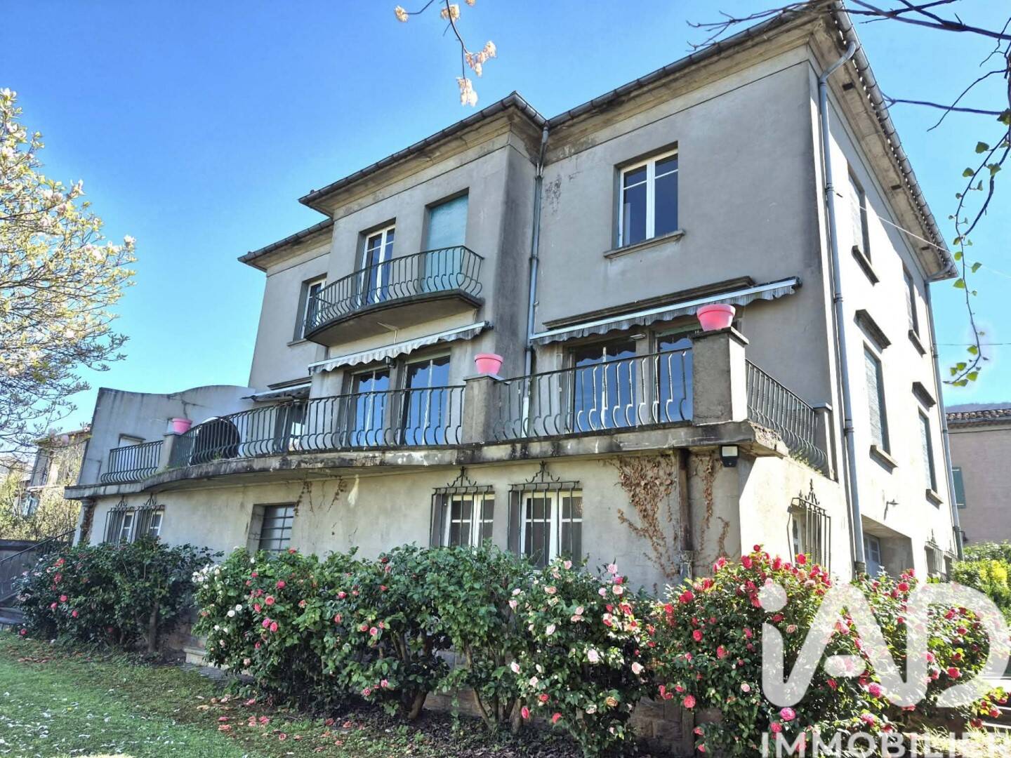 Maison 8 pièces 250 m² · à Mazamet · 250 m² · 220 000 €