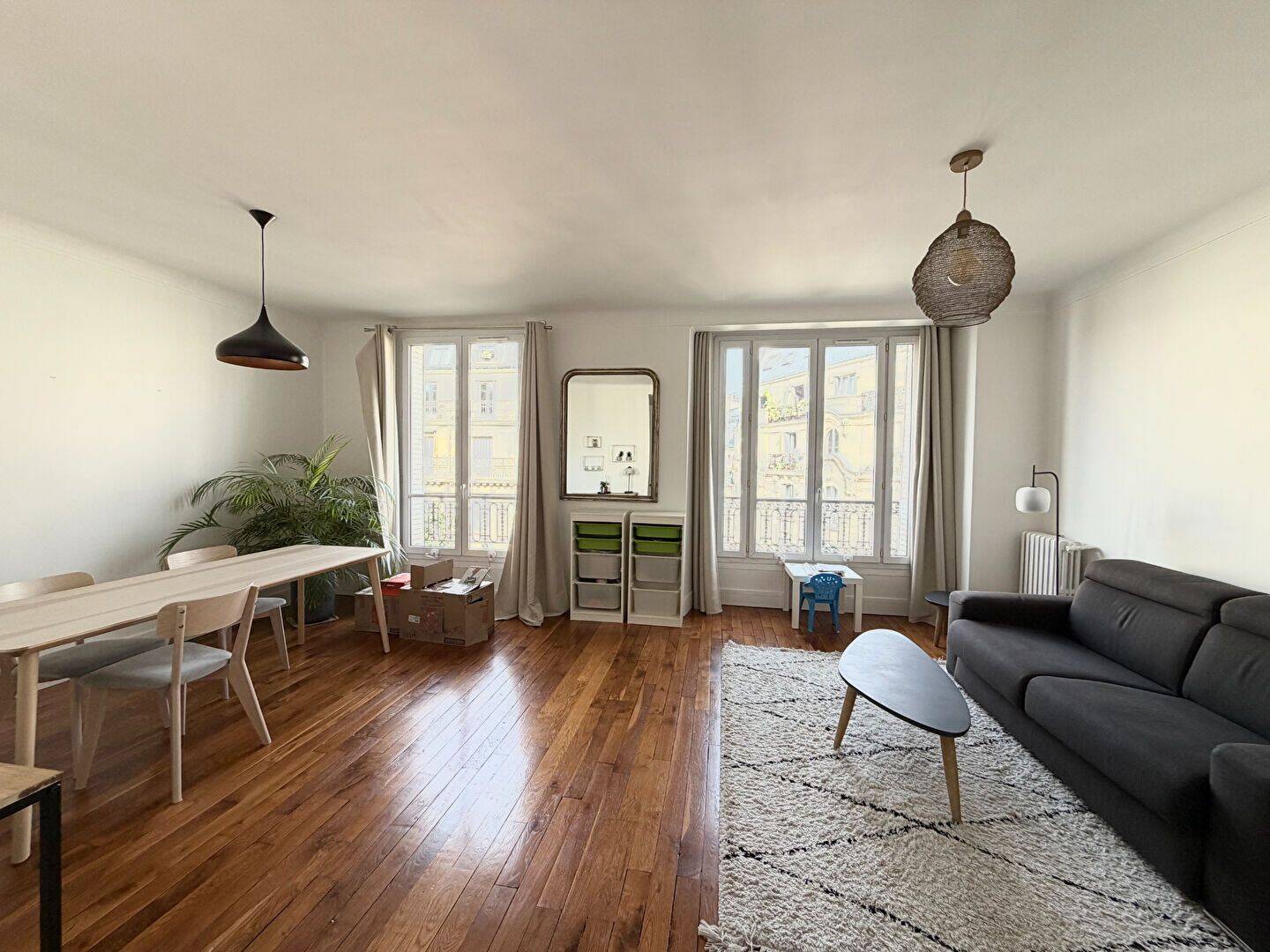 Appartement 5 pièces 100 m² · à Paris 14ème Arrondissement · 100 m² · 3 628 €/mois