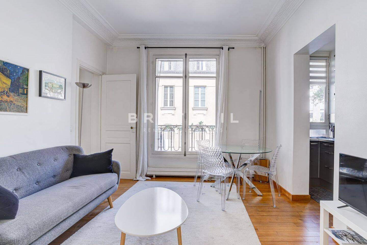 Appartement 3 pièces 50 m² · à Paris 7ème Arrondissement · 49,9 m² · 2 800 €/mois