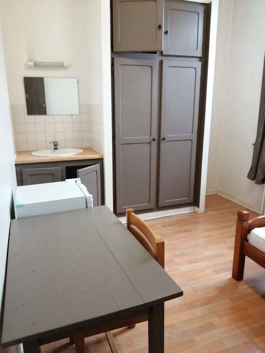 Appartement 1 pièce 11 m² · à Tourcoing · 11 m² · 330 €