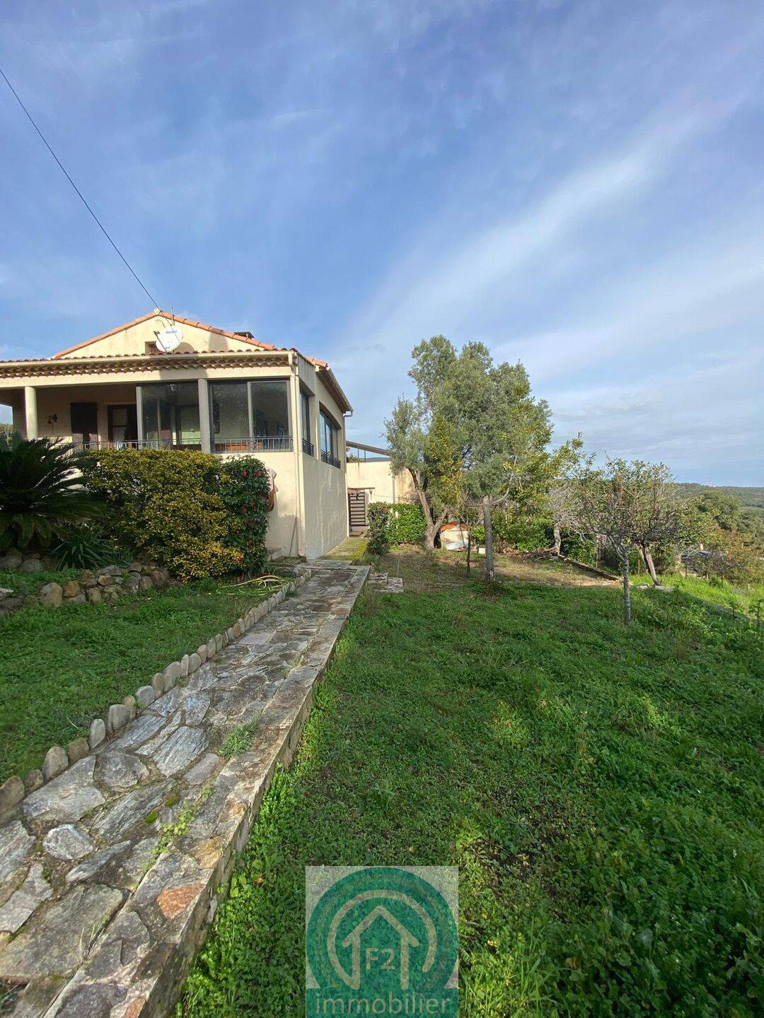 Maison 5 pièces 141 m² · à Solaro · 141 m² · 367 500 €