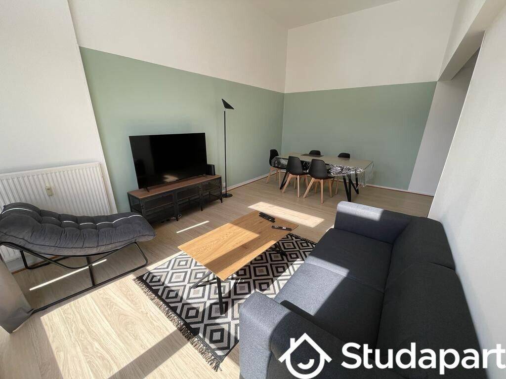 1 pièce 13 m² · à Compiègne · 13 m² · 420 €/mois