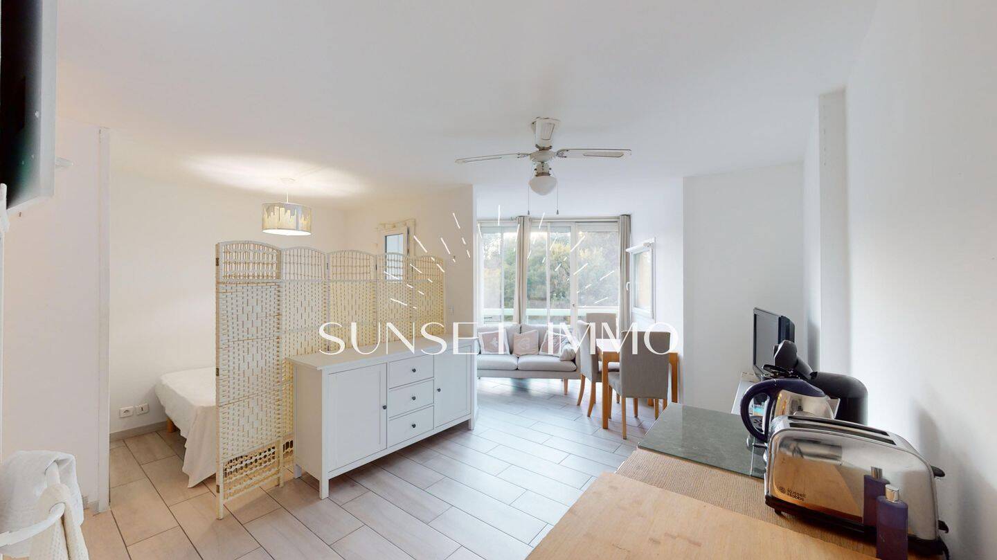 Appartement 1 pièce 32 m² · à Sausset-les-Pins · 32 m² · 820 €