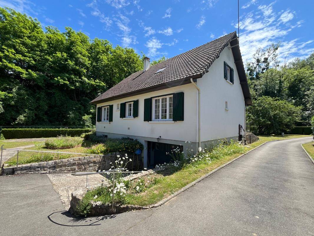Maison 6 pièces 139 m² · à Noyon · 139 m² · 235 000 €