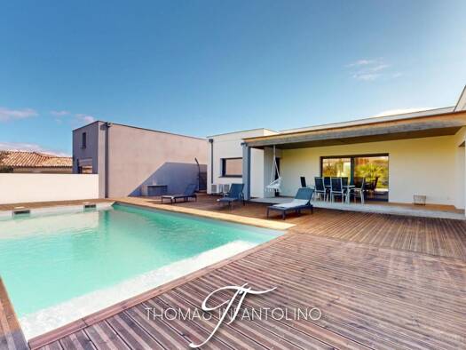 Maison de plain-pied à vendre 418 000 € 7 pièces 5 chambres 160 m² 997 m² de terrain Palaja 11570