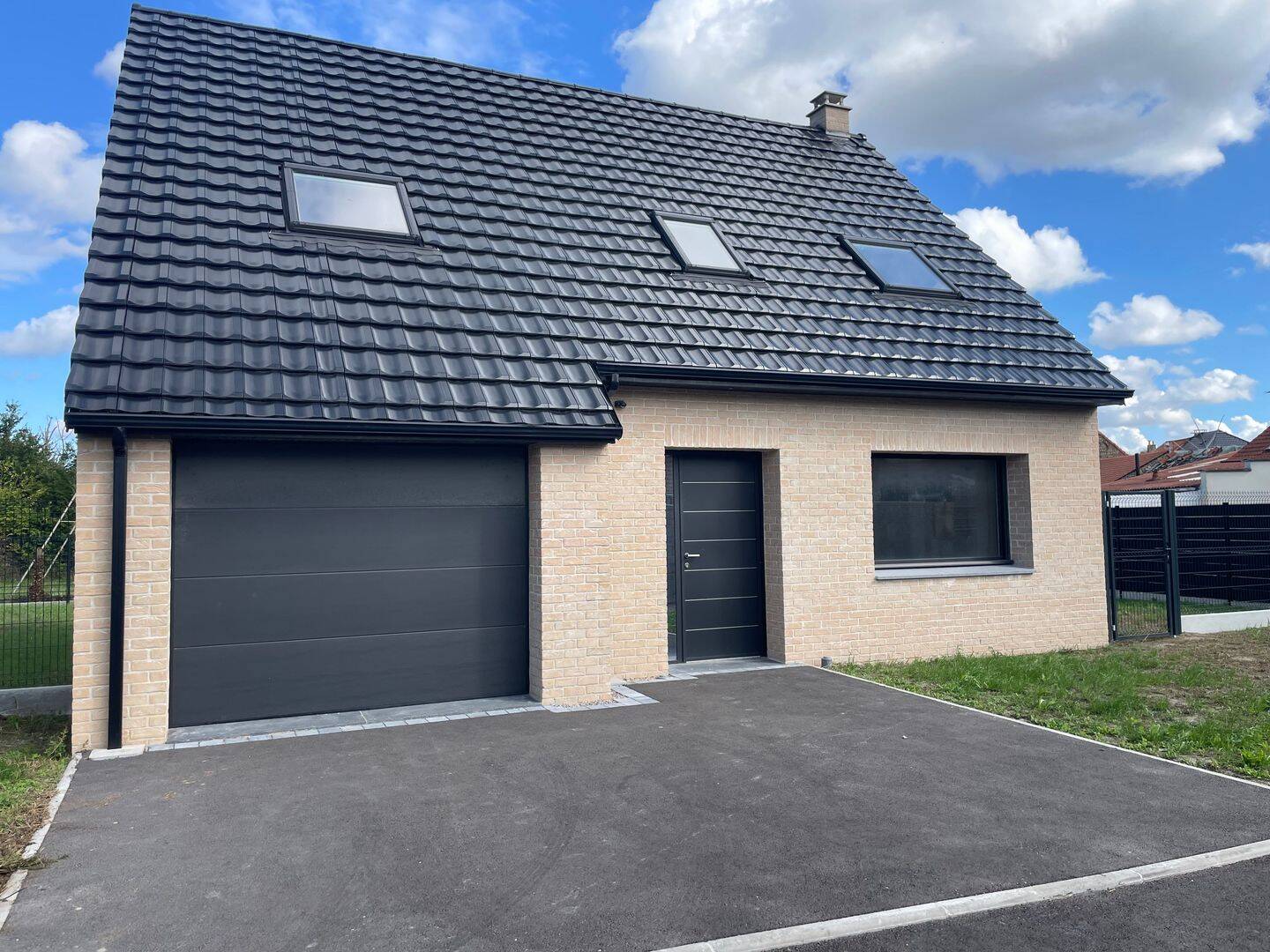 Maison 6 pièces 105 m² · à Loon-Plage · 105 m² · 306 500 €