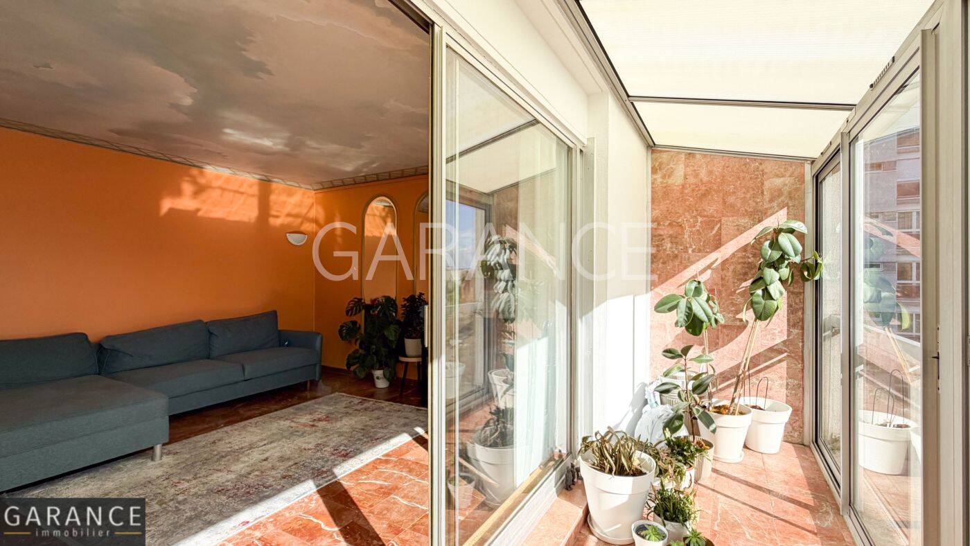 Appartement 4 pièces 100 m² · à Paris 14ème Arrondissement · 100 m² · 995 000 €