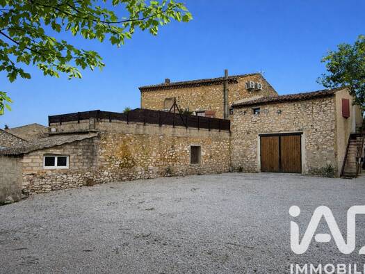 Maison à vendre 350 000 € 4 pièces 3 chambres 124 m² 620 m² de terrain Méthamis 84570