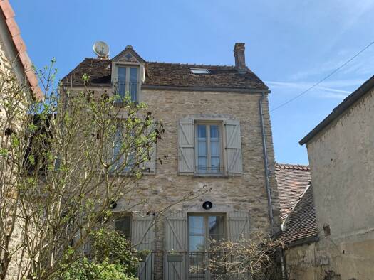 Maison à vendre 275 000 € 4 pièces 2 chambres 106 m² 125 m² de terrain Fontenay-Saint-Père 78440