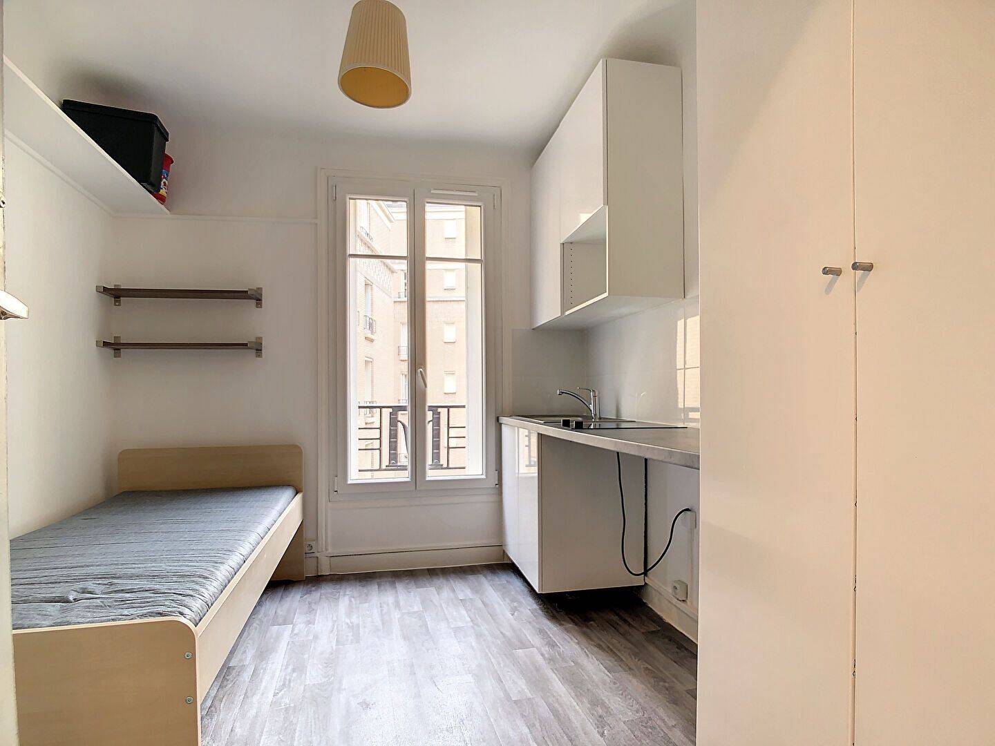 Appartement 1 pièce 9 m² · à Paris 7ème Arrondissement · 8,7 m² · 400 €/mois